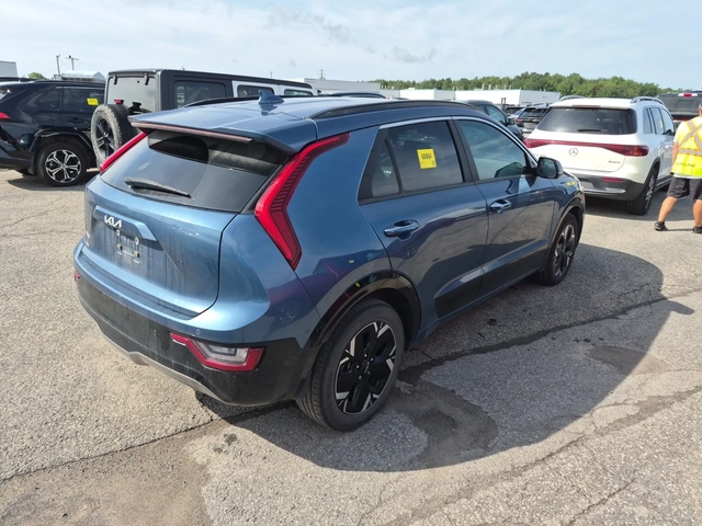 Kia Niro Limited - автомобили, коли, обяви за нови и употребявани 2