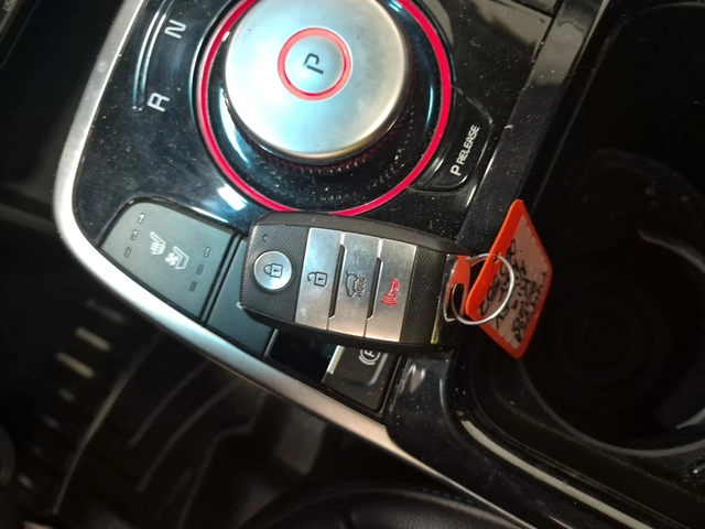 Kia Niro TOURING - автомобили, коли, обяви за нови и употребявани 10