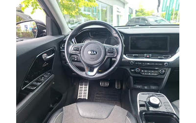 kia-niro-e-niro-64-kwh-more-ochakvan - 4