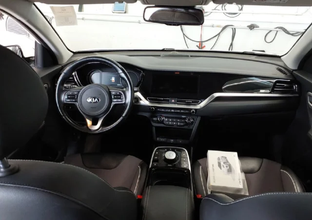 Kia Niro e-Niro 67 kWh (204 кс) - автомобили, коли, обяви за нови и употребявани 4