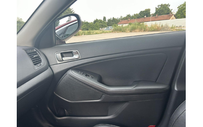 Kia Optima - автомобили, коли, обяви за нови и употребявани 13