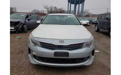 kia-optima-2-0l-4-front-wheel-drive - 4