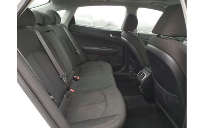 Kia Optima 2.0L 4 FRONT WHEEL DRIVE - автомобили, коли, обяви за нови и употребявани 9