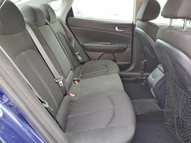 Kia Optima 2.4L 4 Front-wheel Drive - автомобили, коли, обяви за нови и употребявани 10