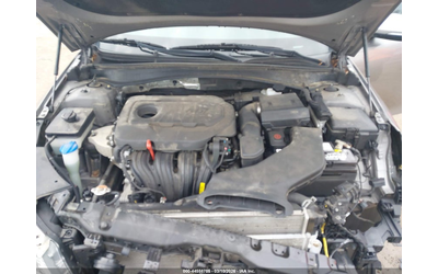 Kia Optima 2.4L I-4 DI, DOHC, VVT, 185HP Front Wheel Drive - автомобили, коли, обяви за нови и употребявани 9