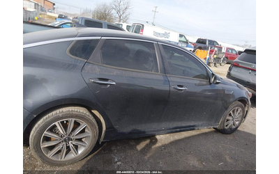 Kia Optima 2.4L I-4 DI, DOHC, VVT, 185HP Front Wheel Drive - автомобили, коли, обяви за нови и употребявани 13