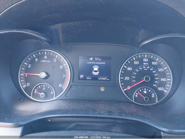 Kia Optima 2.4L I-4 DI, DOHC, VVT, 185HP Front Wheel Drive - автомобили, коли, обяви за нови и употребявани 6