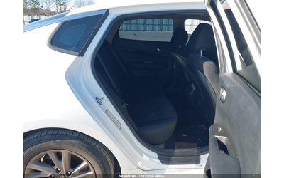 Kia Optima 2.4L I-4 DI, DOHC, VVT, 185HP Front Wheel Drive - автомобили, коли, обяви за нови и употребявани 7