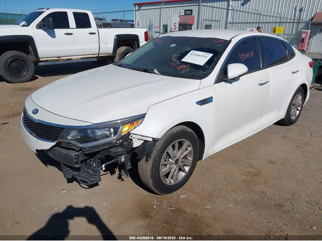 Kia Optima 2.4L I-4 DI, DOHC, VVT, 185HP Front Wheel Drive - автомобили, коли, обяви за нови и употребявани 1
