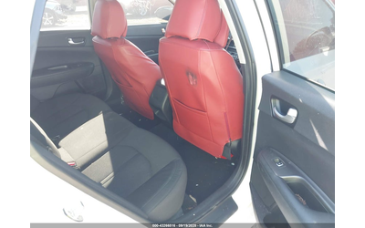 Kia Optima 2.4L I-4 DI, DOHC, VVT, 185HP Front Wheel Drive - автомобили, коли, обяви за нови и употребявани 7