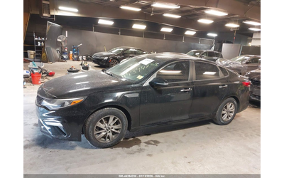 Kia Optima 2.4L I-4 DI, DOHC, VVT, 185HP Front Wheel Drive - автомобили, коли, обяви за нови и употребявани 12