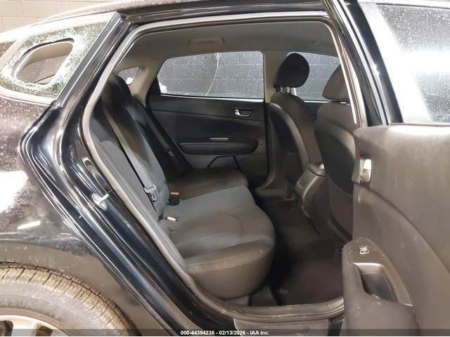 Kia Optima 2.4L I-4 DI, DOHC, VVT, 185HP Front Wheel Drive - автомобили, коли, обяви за нови и употребявани 7