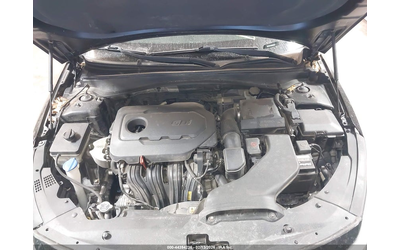 Kia Optima 2.4L I-4 DI, DOHC, VVT, 185HP Front Wheel Drive - автомобили, коли, обяви за нови и употребявани 9