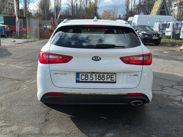 Kia Optima 1.7 CRDI 140k.c EURO 6B - автомобили, коли, обяви за нови и употребявани 4