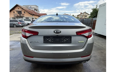 kia-optima - 5