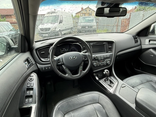 Kia Optima 2.0-HYBRID-AVTOMAT-ШВЕЙЦАРИЯ - автомобили, коли, обяви за нови и употребявани 8