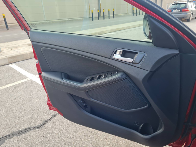 Kia Optima EX - автомобили, коли, обяви за нови и употребявани 17