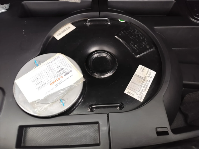 Kia Picanto 1.0i* ГАЗ* LED* NAVI* EURO6B* 77000km!* - автомобили, коли, обяви за нови и употребявани 12