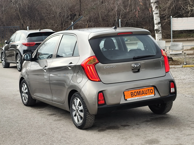 Kia Picanto 1.0i* ГАЗ* LED* NAVI* EURO6B* 77000km!* - автомобили, коли, обяви за нови и употребявани 5
