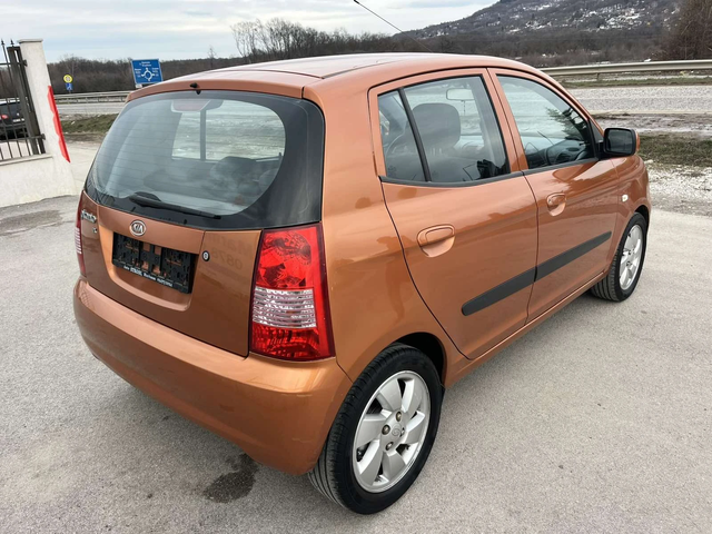 Kia Picanto 1.1I 65кс 89 000км КЛИМАТИК - автомобили, коли, обяви за нови и употребявани 3