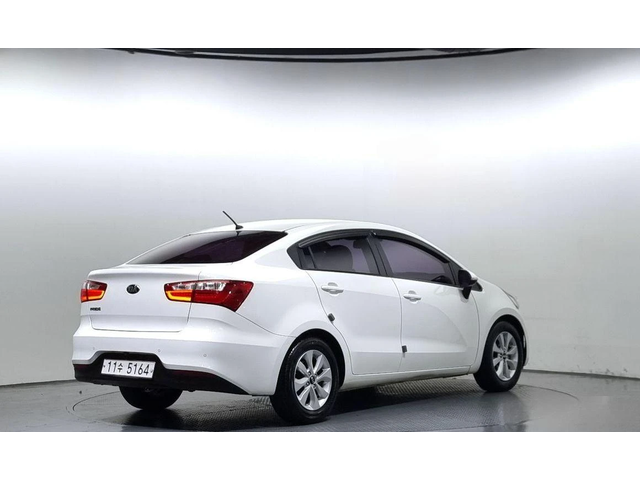 Kia Pride 4DR 1.4 MPI Trendy * НАЙ-ДОБРА ЦЕНА В БЪЛГАРИЯ* - автомобили, коли, обяви за нови и употребявани 1