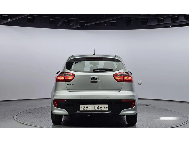 Kia Pride 5DR 1.4 MPI Trendy * НАЙ-ДОБРА ЦЕНА В БЪЛГАРИЯ* - автомобили, коли, обяви за нови и употребявани 3