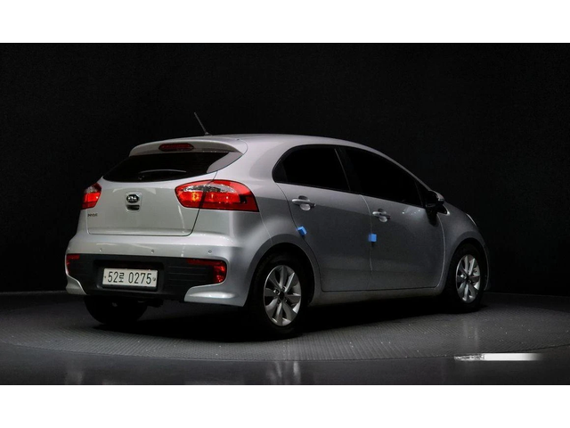 Kia Pride 5DR 1.6 GDI Luxury * НАЙ-ДОБРА ЦЕНА В БЪЛГАРИЯ* - автомобили, коли, обяви за нови и употребявани 1