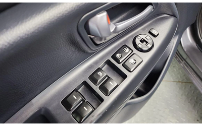 Kia Pride 4DR 1.4 MPI Trendy * НАЙ-ДОБРА ЦЕНА В БЪЛГАРИЯ* - автомобили, коли, обяви за нови и употребявани 11