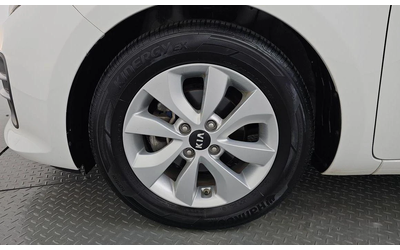 kia-pride - 4