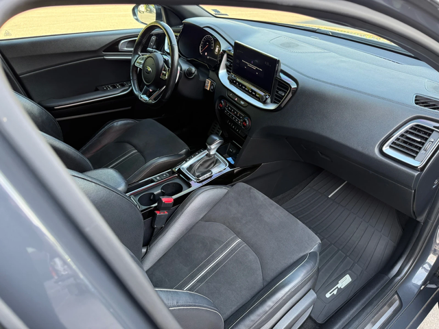 Kia Pro ceed GT-LINE* DIGITAL* LINEasist* DISTR* CAMERA* FULL - автомобили, коли, обяви за нови и употребявани 11