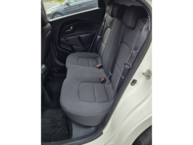 Kia Rio 1.2 I - автомобили, коли, обяви за нови и употребявани 10