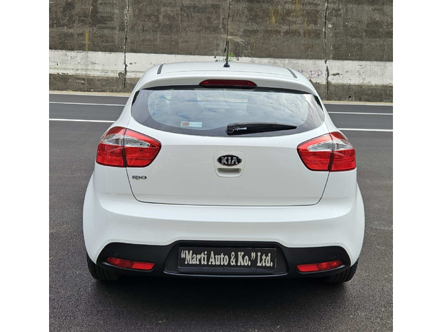 Kia Rio 1.2 I - автомобили, коли, обяви за нови и употребявани 3