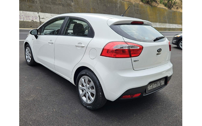 kia-rio-1-2-i - 5