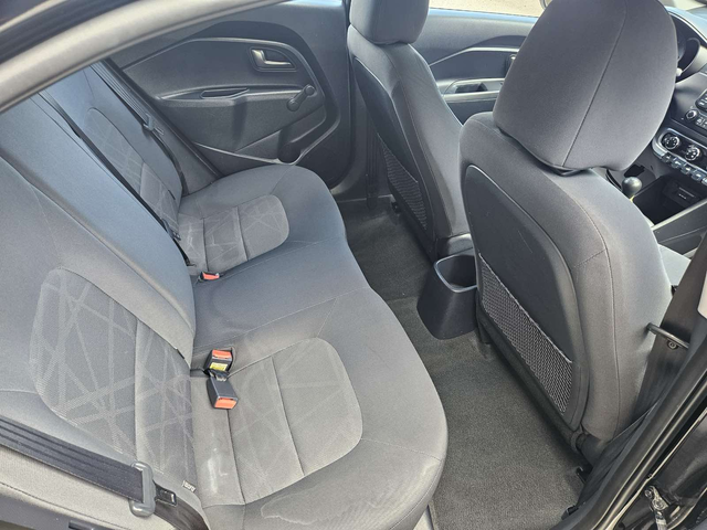 Kia Rio 1.4i / EURO 5B / ЛИЗИНГ - автомобили, коли, обяви за нови и употребявани 12