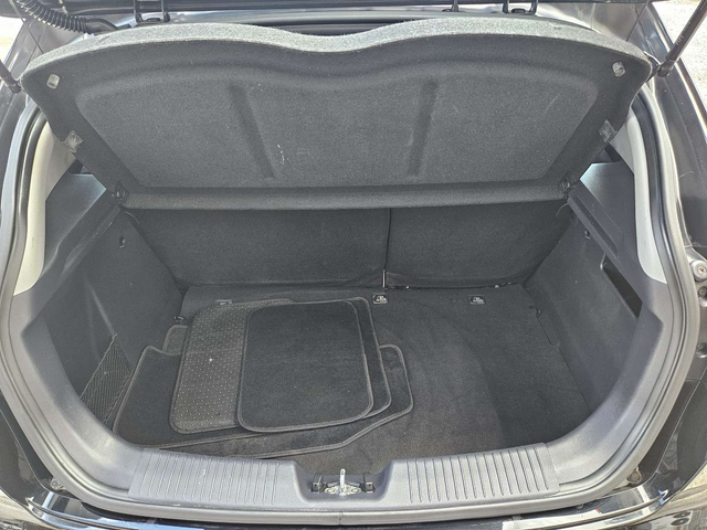 Kia Rio 1.4i / EURO 5B / ЛИЗИНГ - автомобили, коли, обяви за нови и употребявани 13