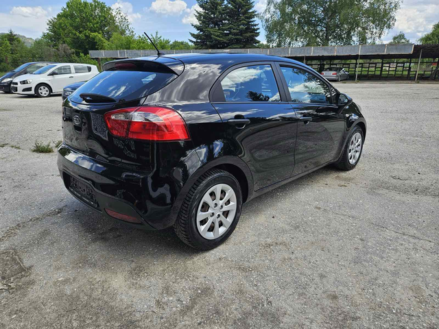 Kia Rio 1.4i / EURO 5B / ЛИЗИНГ - автомобили, коли, обяви за нови и употребявани 5