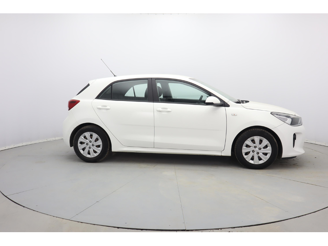 Kia Rio - автомобили, коли, обяви за нови и употребявани 9