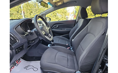 Kia Rio 1.4CRDI-90кс= 155.000км= 6СКОРОСТИ - автомобили, коли, обяви за нови и употребявани 6