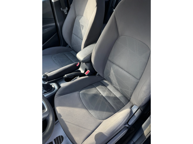 Kia Rio 1.2 BENZIN AUSTRIA - автомобили, коли, обяви за нови и употребявани 12