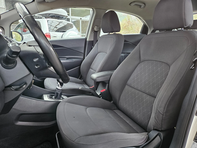 Kia Rio 1.2 CRDI KLIMA/Euro6b - автомобили, коли, обяви за нови и употребявани 11