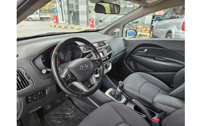 Kia Rio 1.2 CRDI KLIMA/Euro6b - автомобили, коли, обяви за нови и употребявани 9