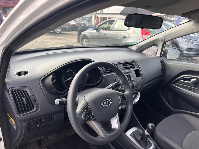 Kia Rio 1.2GAZ EURO 5 - автомобили, коли, обяви за нови и употребявани 10