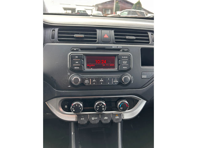 Kia Rio 1.2GAZ EURO 5 - автомобили, коли, обяви за нови и употребявани 12