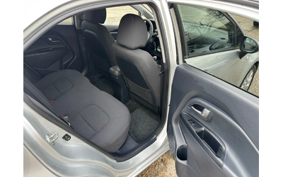 Kia Rio 1.4 CRDI / 90 кс - автомобили, коли, обяви за нови и употребявани 12