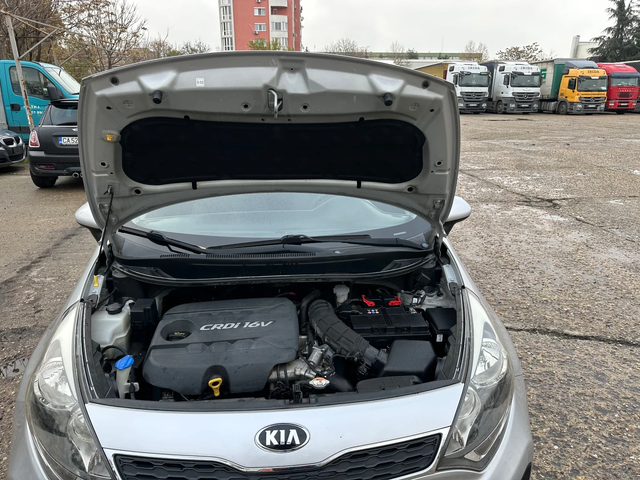 Kia Rio 1.4 CRDI / 90 кс - автомобили, коли, обяви за нови и употребявани 15