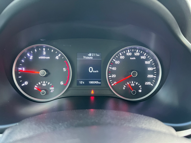 Kia Rio 1.4CRDi Euro 6B - автомобили, коли, обяви за нови и употребявани 14