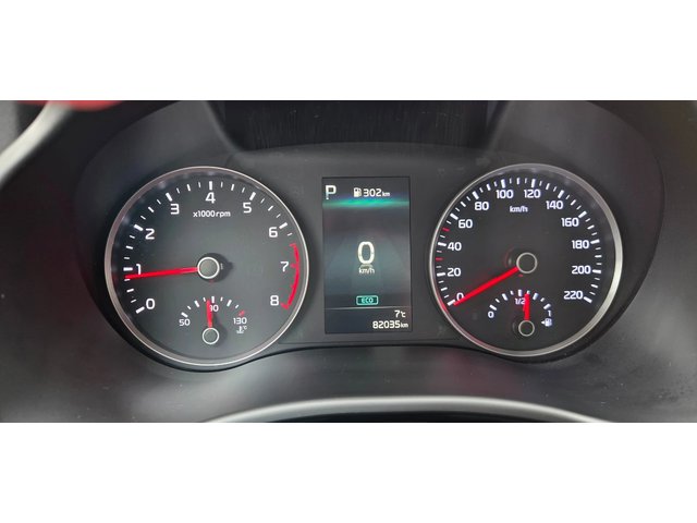 Kia Rio БЕНЗИН АВТОМАТИК  82 ХИЛ.КМ. - автомобили, коли, обяви за нови и употребявани 10