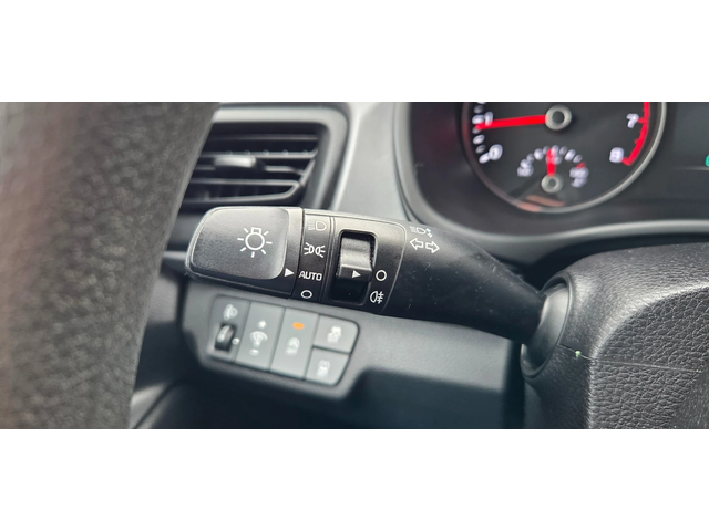 Kia Rio БЕНЗИН АВТОМАТИК  82 ХИЛ.КМ. - автомобили, коли, обяви за нови и употребявани 11