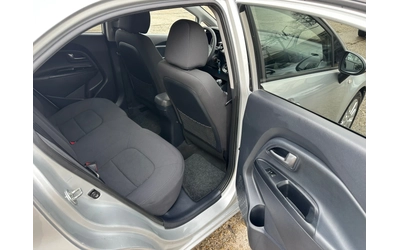 Kia Rio 1.4 CRDI / 90 кс - автомобили, коли, обяви за нови и употребявани 12