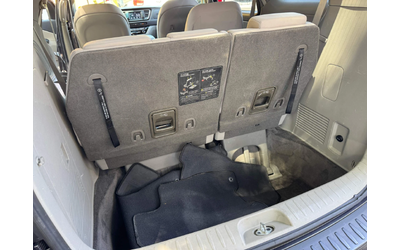 Kia Sedona - автомобили, коли, обяви за нови и употребявани 11